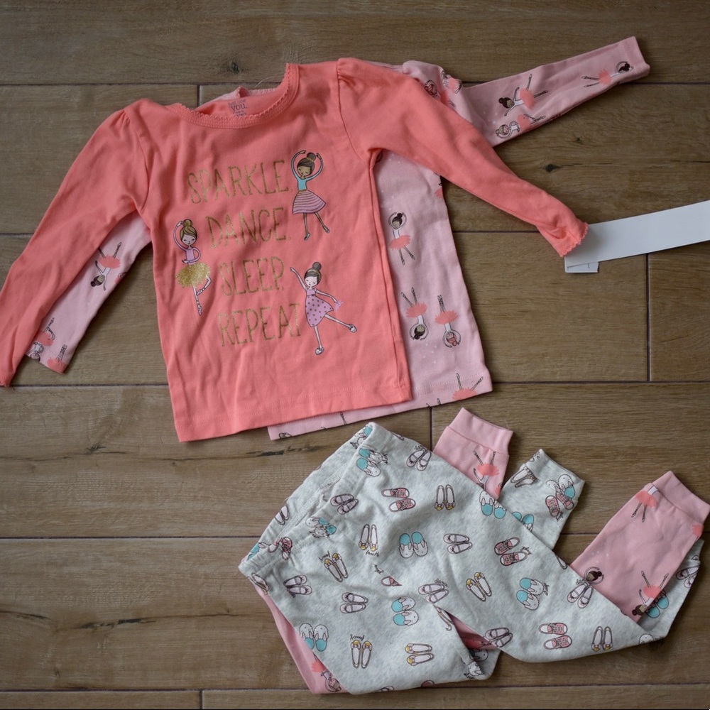 NWT tips/bottoms set